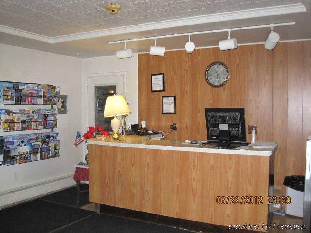 Driftwood Motel *